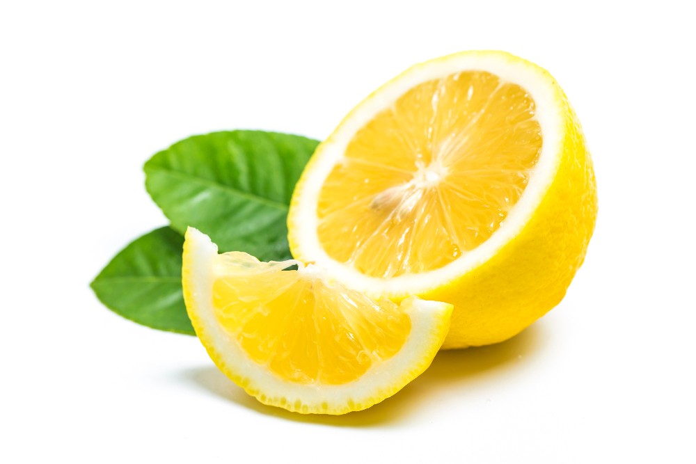 lemon sliced